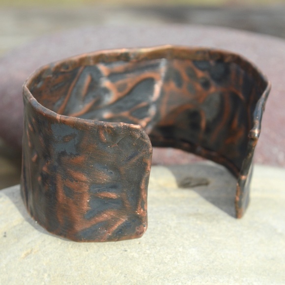 Floral Embossed Cuff Copper Handmade Solid Copper - Picture 4 of 4